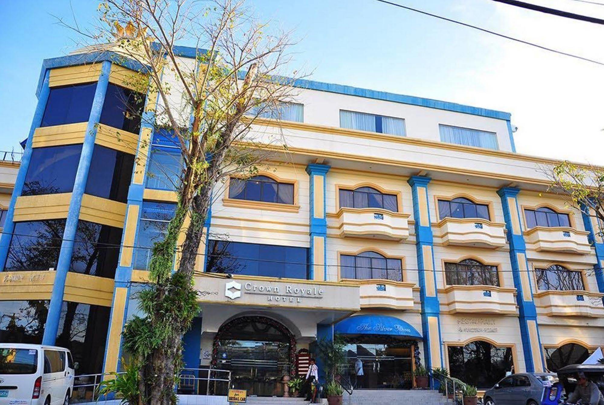 فندق كراون رويال Balanga المظهر الخارجي الصورة