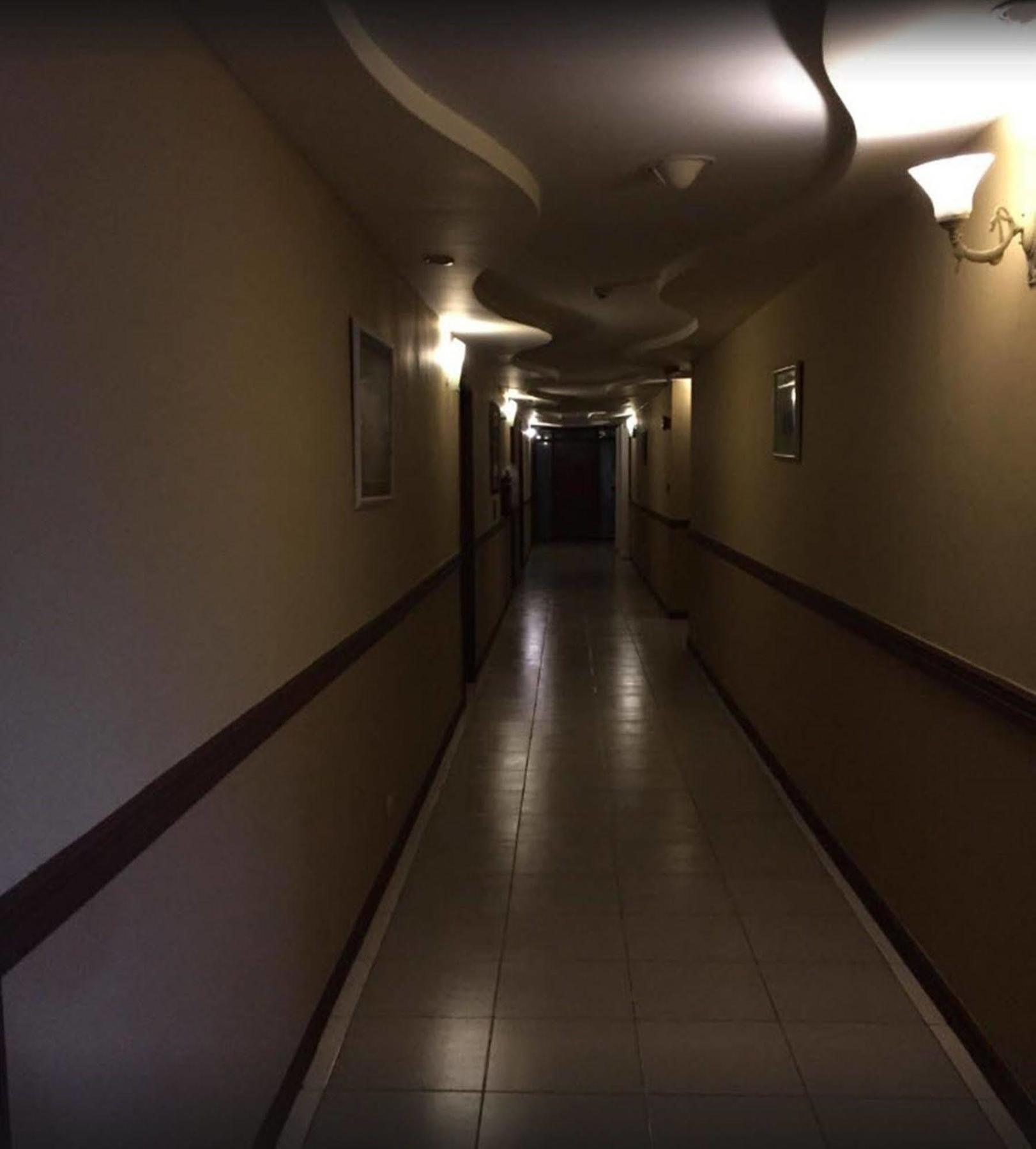 فندق كراون رويال Balanga المظهر الخارجي الصورة